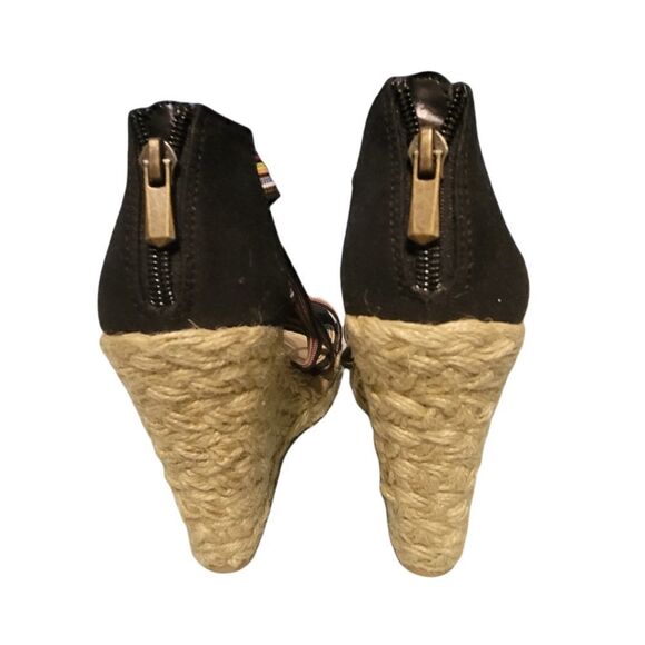 ALDO Stripe Strappy Wedge - Picture 5 of 5